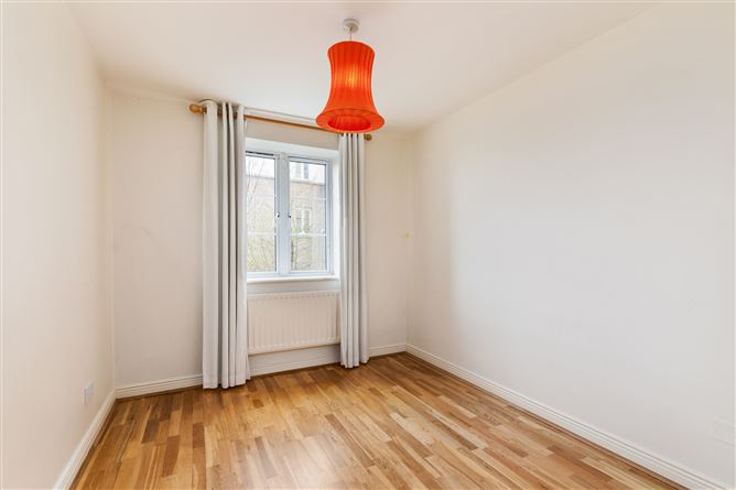 9 Glen Court, Stepaside Park, Stepaside, Dublin 18