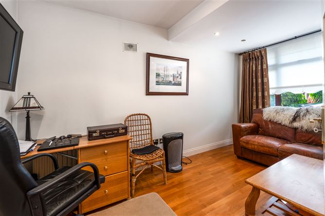 Photo 13 of 40 — 13 Rathfarnham Wood, Rathfarnham, Dublin 14