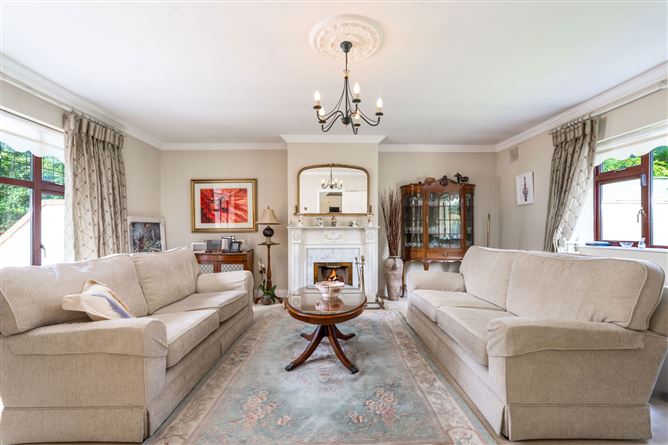 13 Rathfarnham Wood, Rathfarnham, Dublin 14