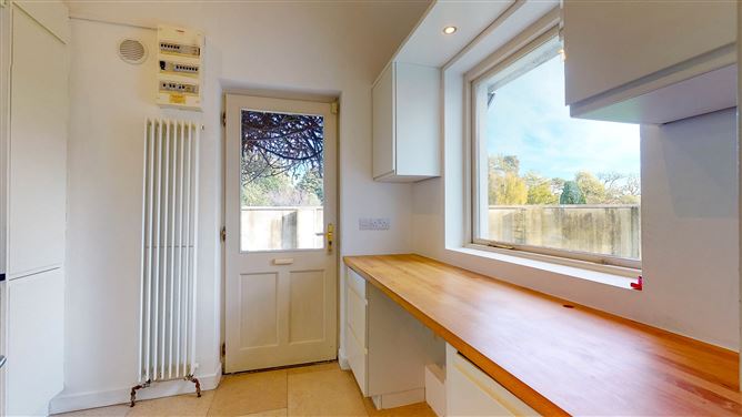 Riverfield Lodge, Convent Road, Delgany, Co. Wicklow