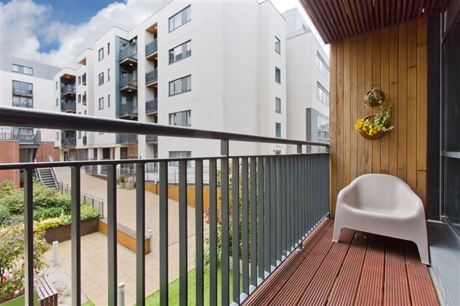 602 Cathedral Court, New Street South, Dublin 8