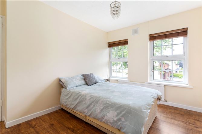33 Park Drive Grove, Castleknock, Dublin 15