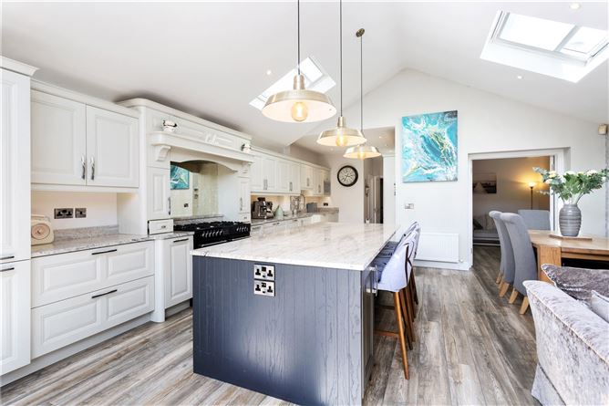 12 St Gabriels, Johnstown Road, Cabinteely, Dublin 18