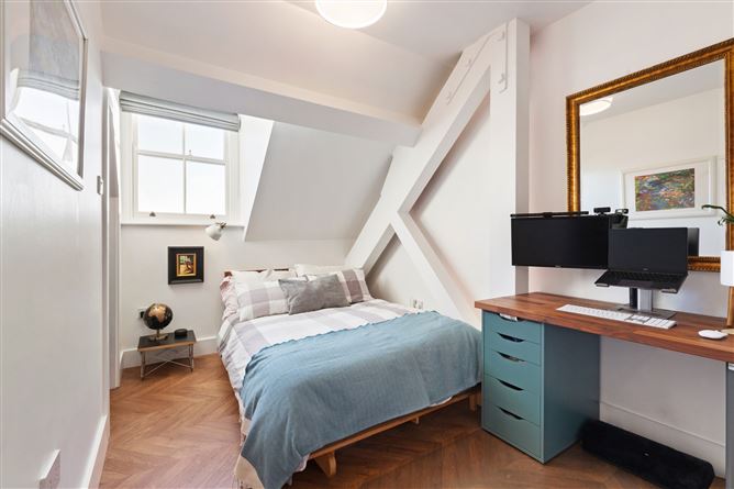 71 Hybreasal House, South Circular Road, Dublin 8