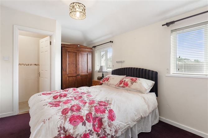 17 Ballyboden Crescent, Rathfarnham,   Dublin 16