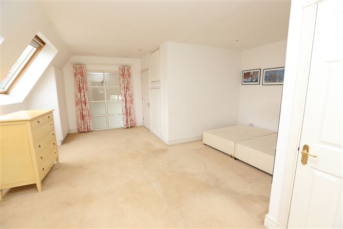 11 The Moorings, Greenhills, Drogheda, Co. Louth