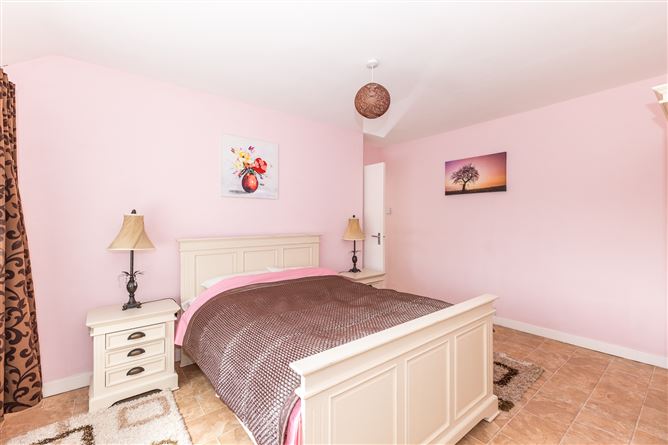 34 Lorcan Crescent, Santry, Dublin 9