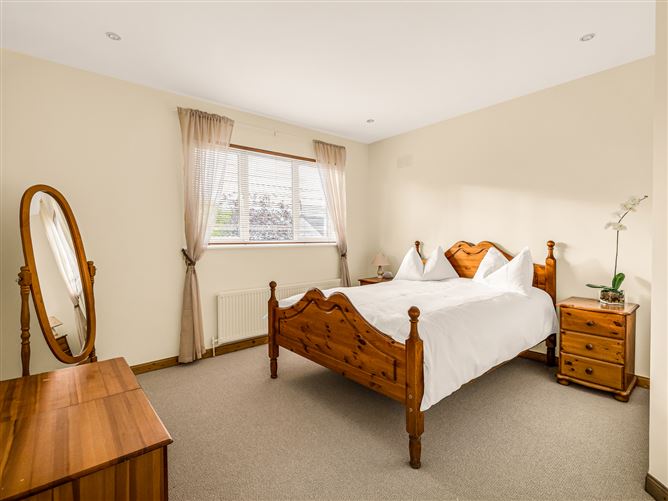 34 Kerdiff Avenue , Naas, Kildare