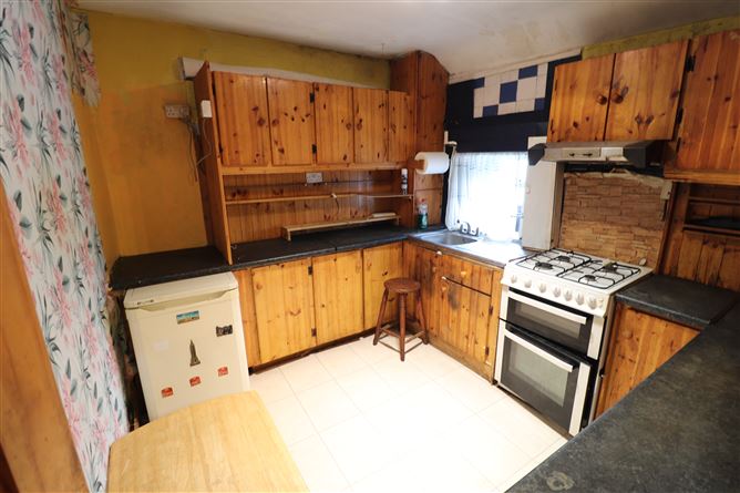 2 Chapel Street, Killaloe, Clare