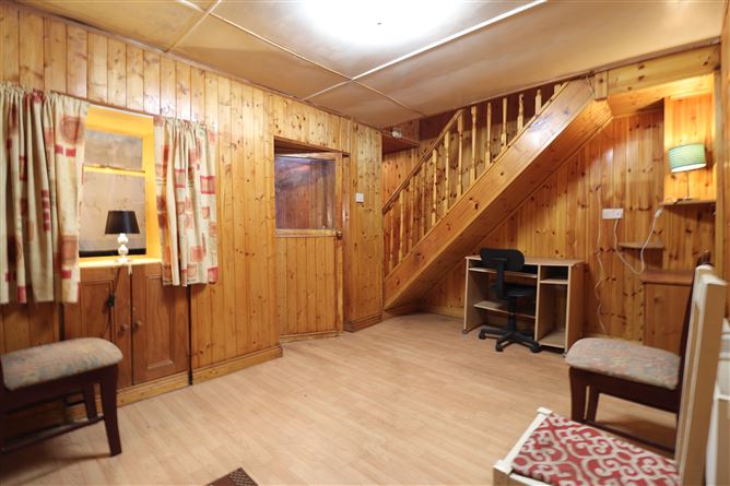 2 Chapel Street, Killaloe, Clare