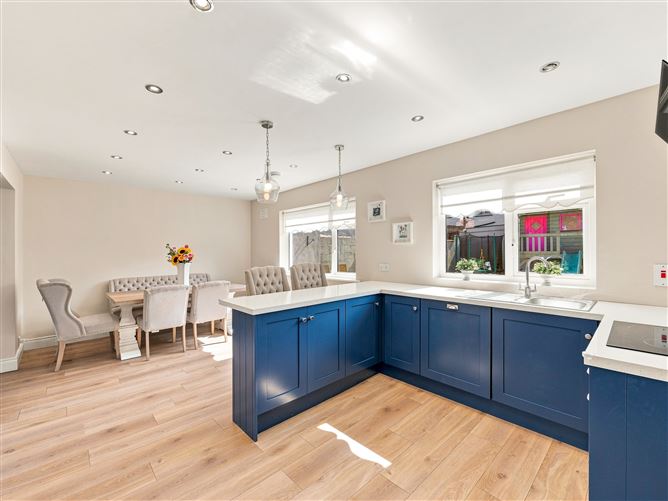 Photo 11 of 49 — 104 Moorefield Park, Newbridge, Co. Kildare