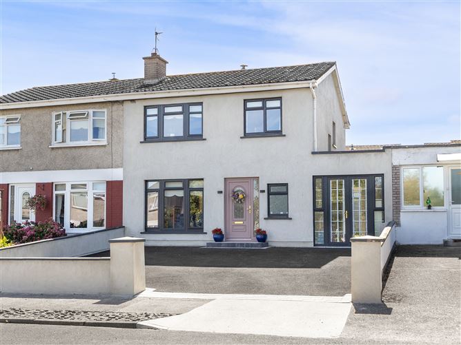 104 Moorefield Park, Newbridge, Co. Kildare