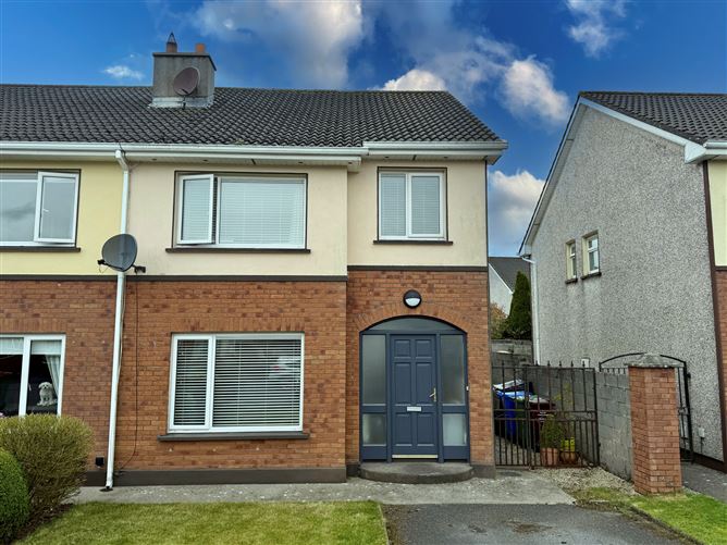 17 Rockvale, Rathbawn, Castlebar, Co. Mayo