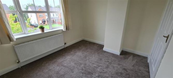 37 Shannon Grove, Carrick-On-Shannon, Leitrim
