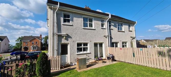 37 Shannon Grove, Carrick-On-Shannon, Leitrim