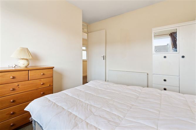 92 Meadow Park, Churchtown Upper, Rathfarnham, Dublin 14