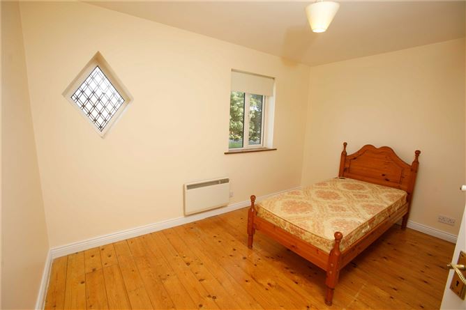 25 Pembroke Square, Tralee, Co. Kerry
