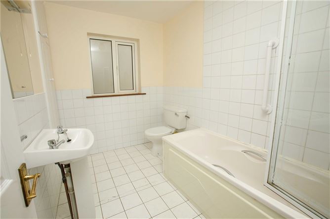 25 Pembroke Square, Tralee, Co. Kerry