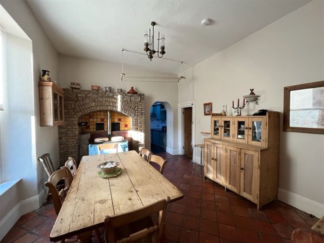 Rosenburg Low Road, Cobh, Cork