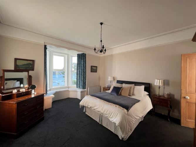 Rosenburg Low Road, Cobh, Cork