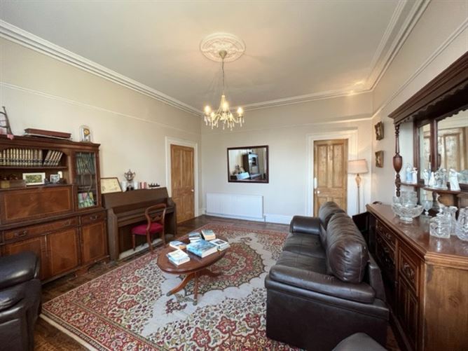 Rosenburg Low Road, Cobh, Cork