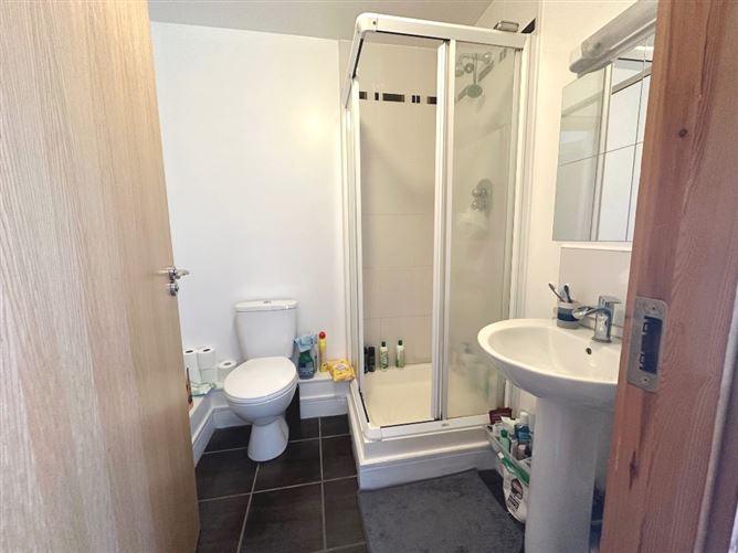 14 Castlegate Lawn, Adamstown, Co. Dublin