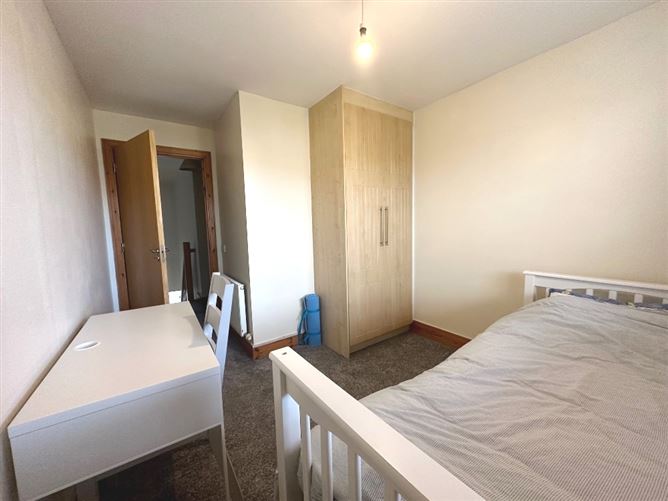 14 Castlegate Lawn, Adamstown, Co. Dublin