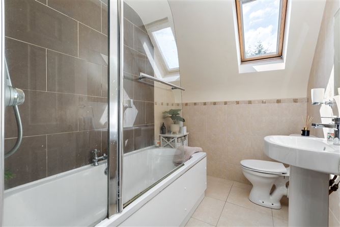 3 Brook Meadow, Avoca, Co. Wicklow