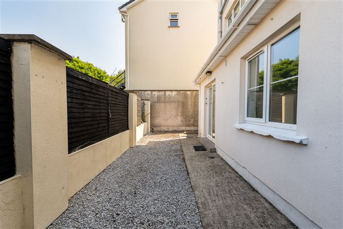 6 Ivy Grove, Broomfield Village, Midleton, Cork