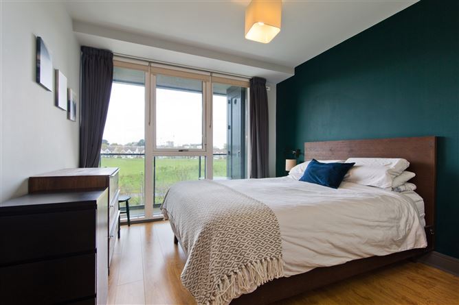 Photo 6 of 9 — 38 Weavers Hall, Levmoss Park, The Gallops, Leopardstown