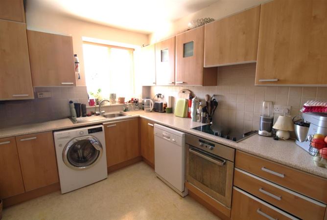 9 Keane Hall, Collegwood, Castleknock,   Dublin 15