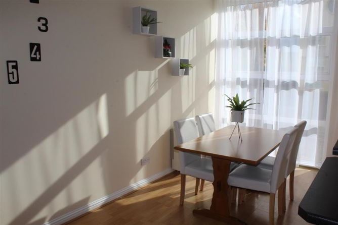 13 Inver Geal, Carrick-On-Shannon, Leitrim