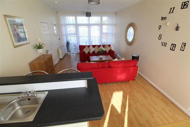 13 Inver Geal, Carrick-On-Shannon, Leitrim