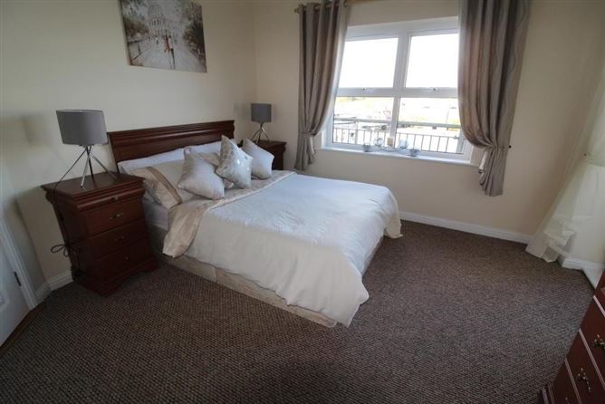 13 Inver Geal, Carrick-On-Shannon, Leitrim