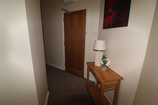 13 Inver Geal, Carrick-On-Shannon, Leitrim