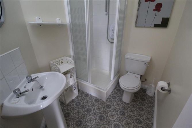 13 Inver Geal, Carrick-On-Shannon, Leitrim