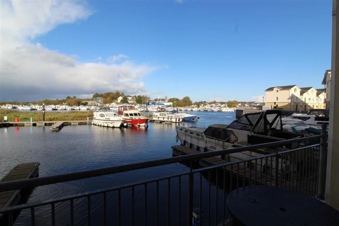 13 Inver Geal, Carrick-On-Shannon, Leitrim