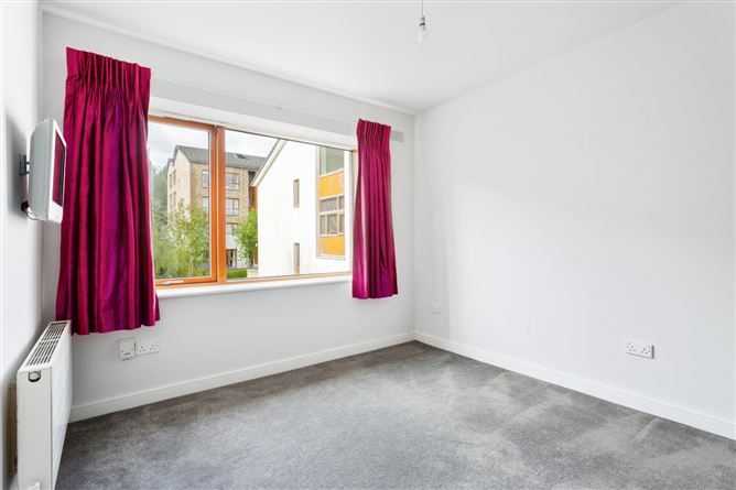 32 Ticknock Park, Sandyford, Dublin 18