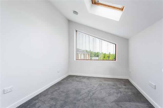 32 Ticknock Park, Sandyford, Dublin 18