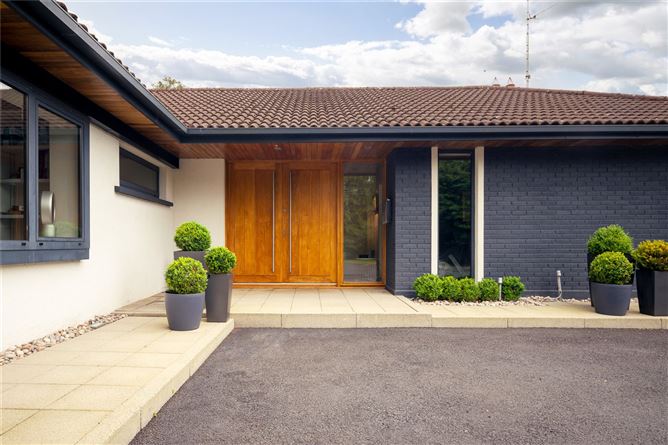 Lisadell, Tuites Lane, Old Golf Links Road, Blackrock, Co. Louth