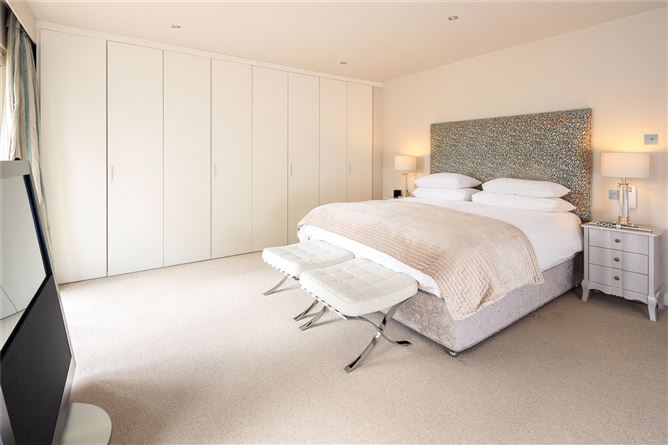 Lisadell, Tuites Lane, Old Golf Links Road, Blackrock, Co. Louth