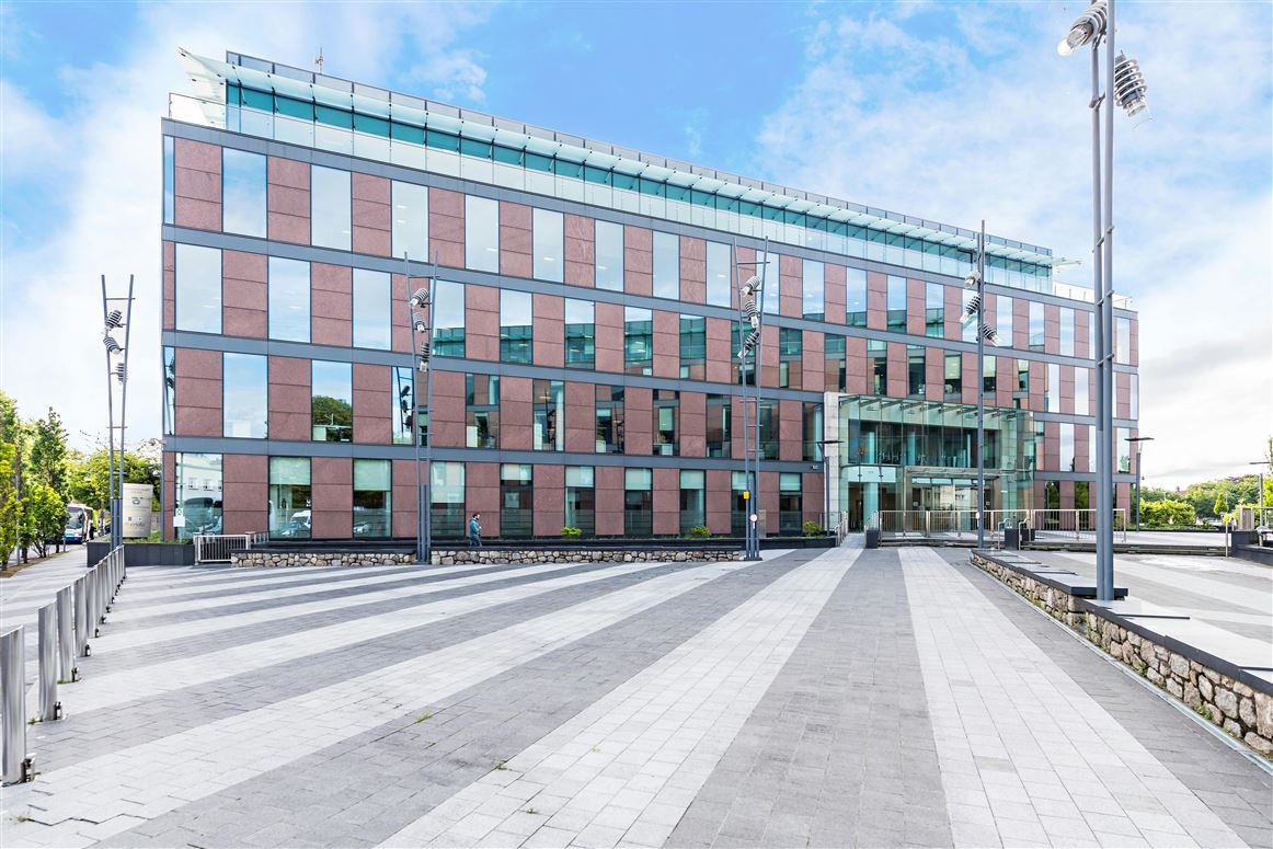 Simmonscourt House, Ballsbridge, Dublin 4, Ireland