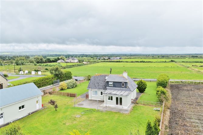 Derra West, Ballybunion Road, Listowel, Co. Kerry