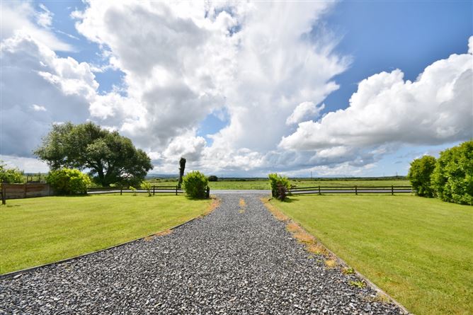 Derra West, Ballybunion Road, Listowel, Co. Kerry