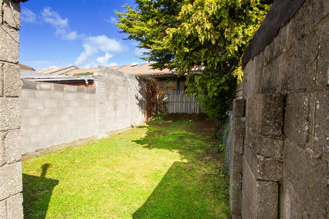 Photo 12 of 21 — 115 Walkinstown Drive, Walkinstown, Dublin 12