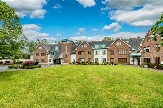 https://photos-a.propertyimages.ie/media/5/7/9/5001975/1764e2b8-f3f6-4a51-b320-c42061e8d2b6_l.jpg