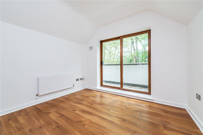 https://photos-a.propertyimages.ie/media/5/7/9/5001975/1764e2b8-f3f6-4a51-b320-c42061e8d2b6_l.jpg