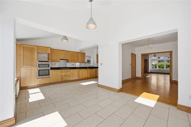 Photo 6 of 22 — 46 Castlemoyne, Balgriffin, Dublin