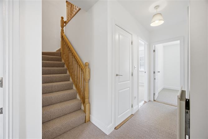 Photo 10 of 22 — 46 Castlemoyne, Balgriffin, Dublin