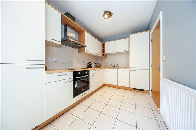 Photo 7 of 19 — 15 Brent House, Clontarf, Dublin 3